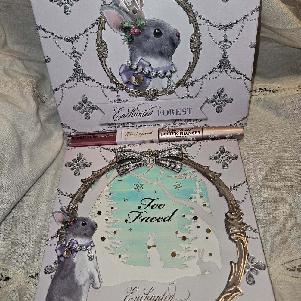 🐰Too Faced "Enchanted Forest" Makeup Palette🐰 - Picture 3 of 5